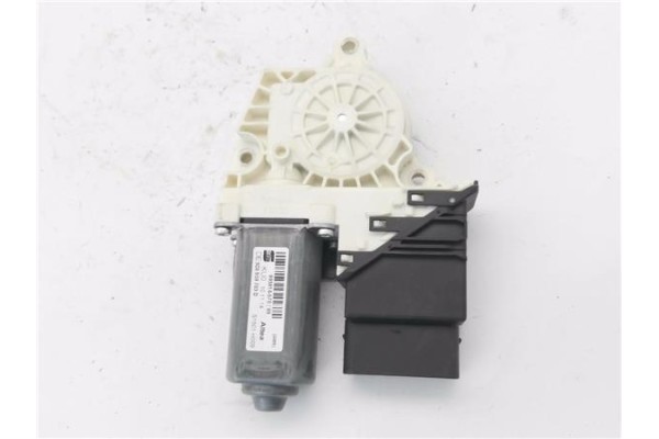 Recambio de motor elevalunas trasero izquierdo para seat altea xl (5p5) 1.6 tdi referencia OEM IAM 3C0959703D  