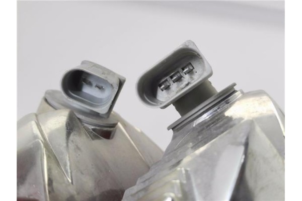 Recambio de piloto trasero derecho para volkswagen new beetle berlina (9c1/1c1) 1.6 referencia OEM IAM 1C0945096D  