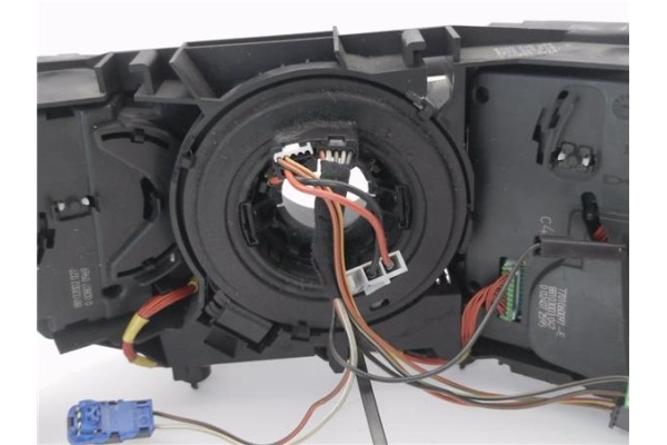 Recambio de mando intermitencia para renault clio iii 1.4 16v referencia OEM IAM 8200245499 88102002027 