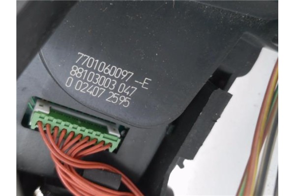 Recambio de mando intermitencia para renault clio iii 1.4 16v referencia OEM IAM 8200245499 88102002027 