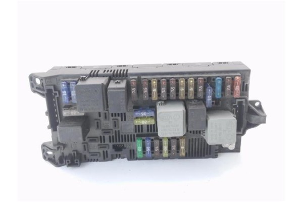 Recambio de caja fusibles/rele para mercedes-benz clase e (bm 211) berlina 3.2 e 320 cdi (211.026) referencia OEM IAM 2115453801