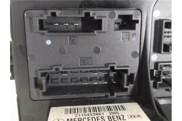 Recambio de caja fusibles/rele para mercedes-benz clase e (bm 211) berlina 3.2 e 320 cdi (211.026) referencia OEM IAM 2115453801