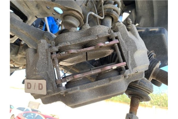 Recambio de pinza freno delantero derecha para toyota land cruiser (j12) 3.0 d-4d (kdj120) referencia OEM IAM 4773060261  