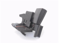 Recambio de anclaje cinturon trasero derecho para renault clio iii 1.4 16v referencia OEM IAM 33047671 33047163 