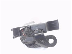 Recambio de anclaje cinturon trasero derecho para renault clio iii 1.4 16v referencia OEM IAM 33047671 33047163 