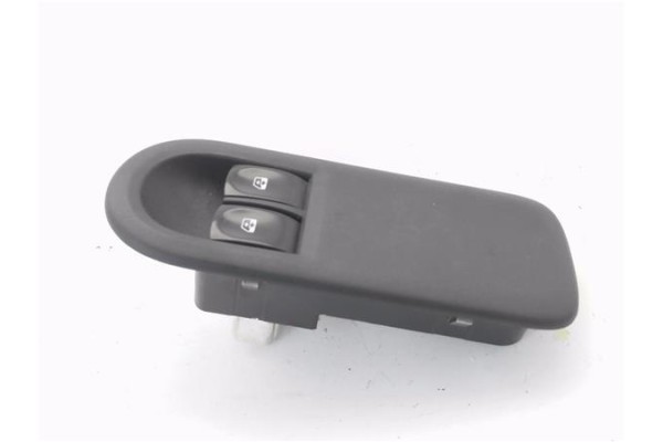 Recambio de mando elevalunas delantero izquierdo para renault clio iii 1.4 16v referencia OEM IAM 8200356519  