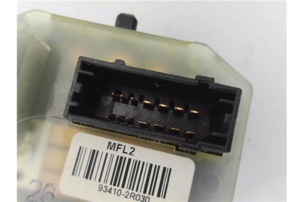 Recambio de mando intermitencia para hyundai i30 (fd) 1.6 comfort referencia OEM IAM 9364102R030  