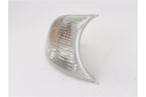 Recambio de intermitente delantero dcho para bmw serie 3 coupe (e46) 2.0 318 ci referencia OEM IAM 1315106155 311329004 