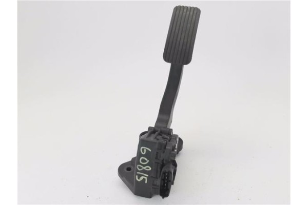 Recambio de pedal acelerador para hyundai i30 (fd) 1.6 comfort referencia OEM IAM 32700XXXXX  