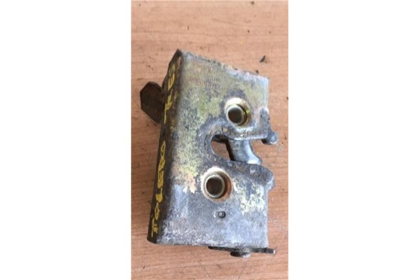 Recambio de cierre electromagnetico trasero izquierdo para seat toledo (1l) 1.6 i referencia OEM IAM 1L0839015  