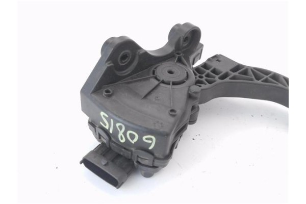 Recambio de pedal acelerador para hyundai i30 (fd) 1.6 comfort referencia OEM IAM 32700XXXXX  