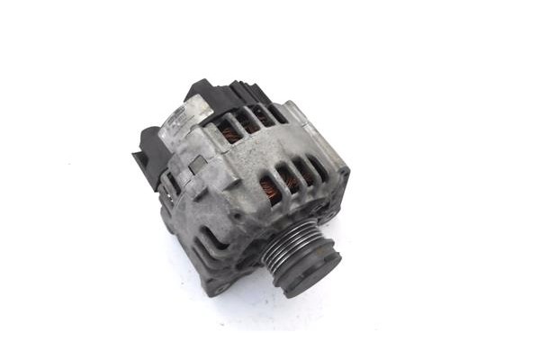 Recambio de alternador para volkswagen passat berlina (3b3) 1.9 tdi referencia OEM IAM ALT2312  