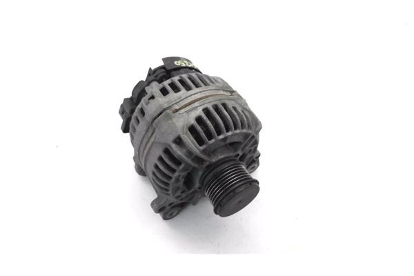 Recambio de alternador para seat leon (1m1) 1.9 tdi referencia OEM IAM 028903028E 1,25E+11 