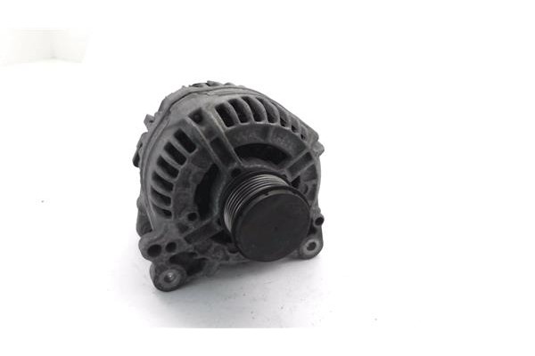 Recambio de alternador para seat leon (1m1) 1.9 tdi referencia OEM IAM 028903028E 1,25E+11 