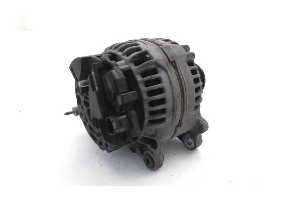 Recambio de alternador para seat leon (1m1) 1.9 tdi referencia OEM IAM 028903028E 1,25E+11 
