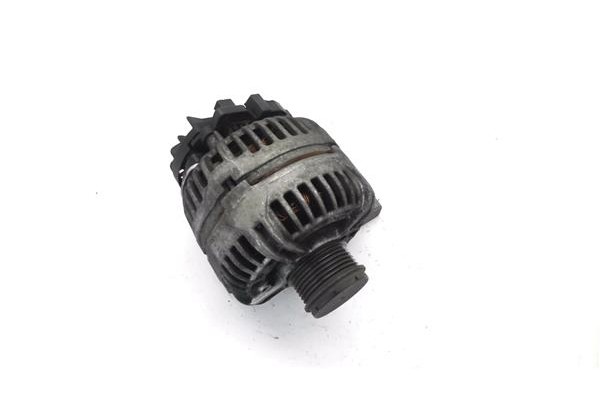 Recambio de alternador para volvo xc70 2.4 d5 awd kinetic (136kw) referencia OEM IAM 30658085 124525060 