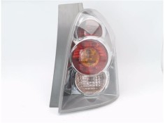 Recambio de piloto trasero derecho para toyota corolla verso (r1) 2.2 d-4d referencia OEM IAM 815510F020  