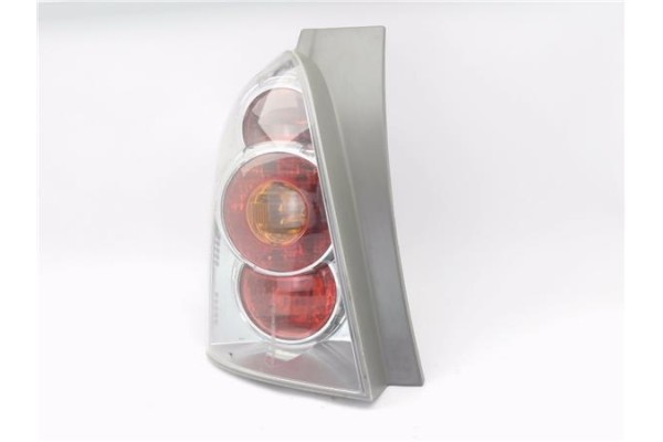 Recambio de piloto trasero izquierdo para toyota corolla verso (r1) 2.2 d-4d referencia OEM IAM 815610F020  