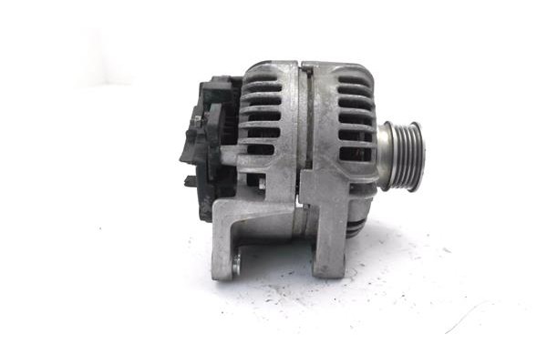 Recambio de alternador para opel meriva 1.6 referencia OEM IAM 55556067 124425020 
