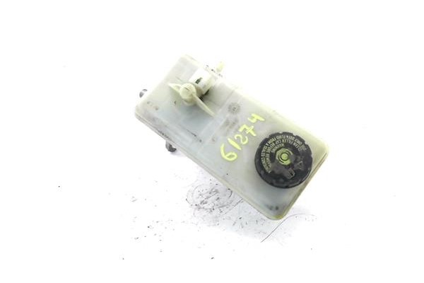 Recambio de bomba freno para opel vivaro 2.0 cdti referencia OEM IAM 32067008C  