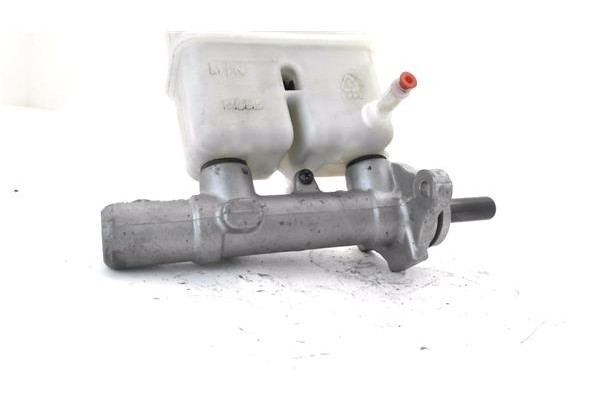 Recambio de bomba freno para hyundai i30 (fd) 1.6 comfort referencia OEM IAM EA091125056  