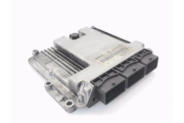 Recambio de centralita para opel vivaro 2.0 cdti referencia OEM IAM 8200666516 281014648 