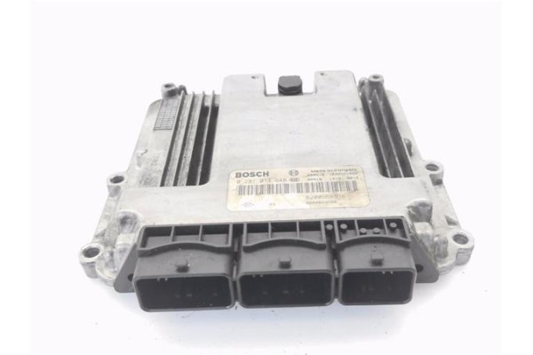 Recambio de centralita para opel vivaro 2.0 cdti referencia OEM IAM 8200666516 281014648 