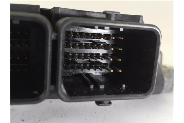 Recambio de centralita para opel vivaro 2.0 cdti referencia OEM IAM 8200666516 281014648 
