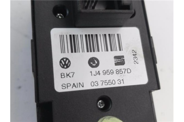 Recambio de mando elevalunas delantero izquierdo para volkswagen passat berlina (3b3) 1.9 tdi referencia OEM IAM 1J4959857D  