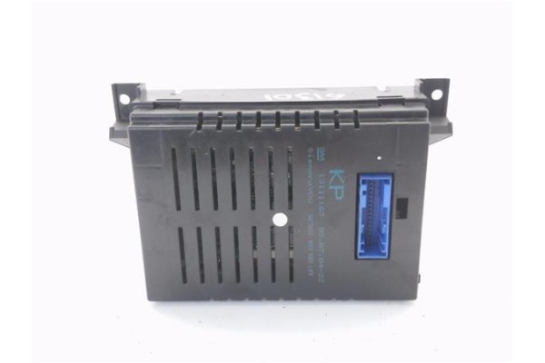 Recambio de pantalla para opel astra h berlina 1.8 referencia OEM IAM 13111163 5WK70032 