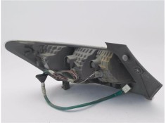 Recambio de piloto trasero derecho para daihatsu materia (m4_) 1.3 referencia OEM IAM 22051858  