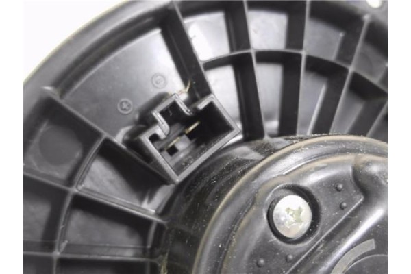 Recambio de motor calefaccion para daihatsu materia (m4_) 1.3 referencia OEM IAM 2727000121  