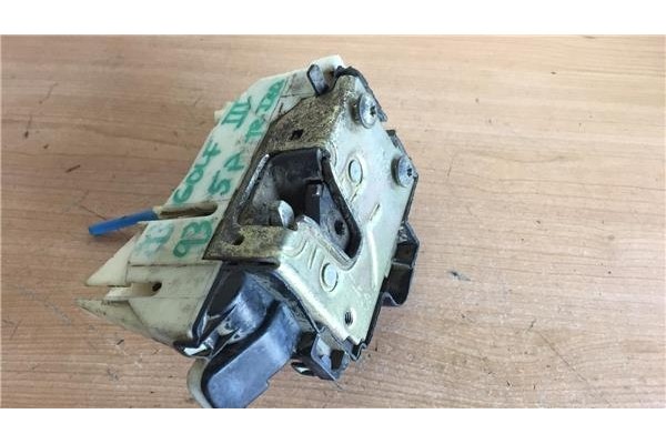 Recambio de cierre electromagnetico trasero izquierdo para volkswagen golf iii (1h1) 1.6 cl referencia OEM IAM 9390156  