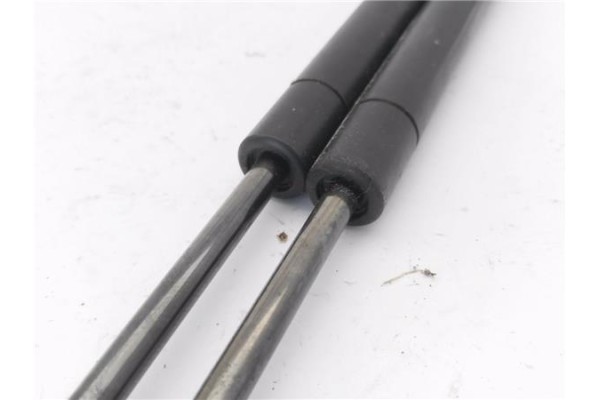 Recambio de amortiguador porton para nissan almera (n16/e) 2.2 di referencia OEM IAM 90450BM400  