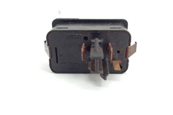 Recambio de interruptor alumbrado para ford fiesta berl./courier 1.3 porto referencia OEM IAM 89FG18C021BB  