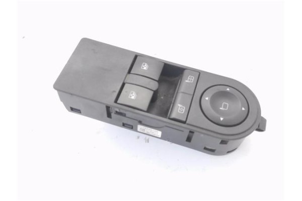 Recambio de mando elevalunas delantero izquierdo para opel astra h caravan 1.7 cosmo referencia OEM IAM 6240381  