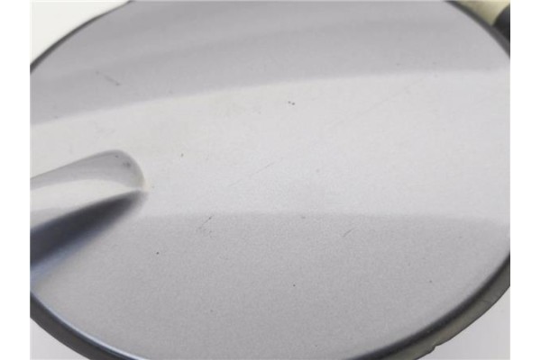 Recambio de tapa exterior combustible para opel astra h berlina 1.8 referencia OEM IAM 13111597  