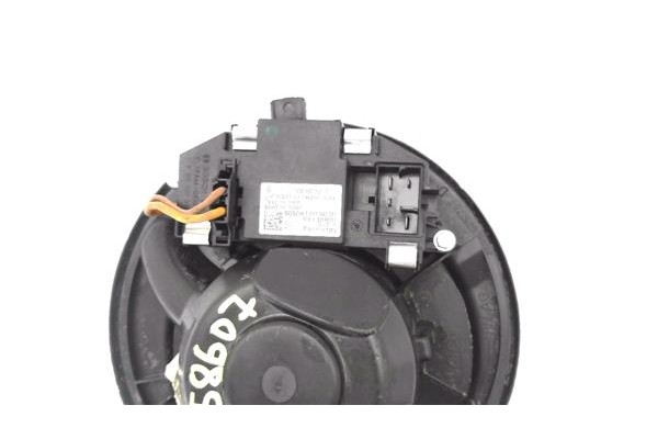 Recambio de motor calefaccion para seat altea xl (5p5) 2.0 freetrack 4x4 referencia OEM IAM 995775T 3C0907521F 