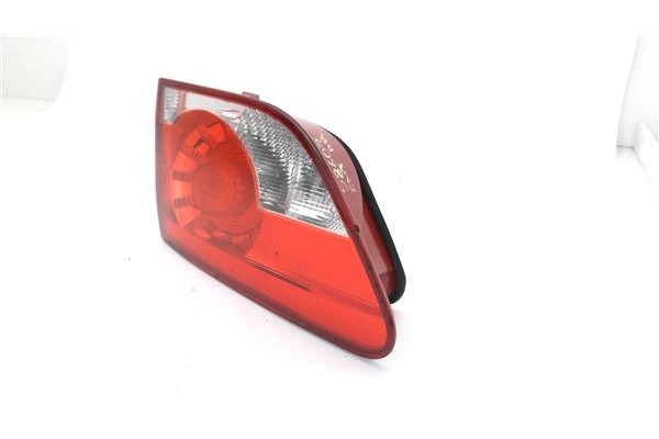 Recambio de piloto porton trasero derecho para seat altea xl (5p5) 2.0 freetrack 4x4 referencia OEM IAM 5P8945094D 5P8945108B 