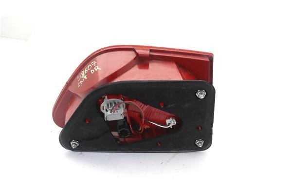 Recambio de piloto porton trasero derecho para seat altea xl (5p5) 2.0 freetrack 4x4 referencia OEM IAM 5P8945094D 5P8945108B 