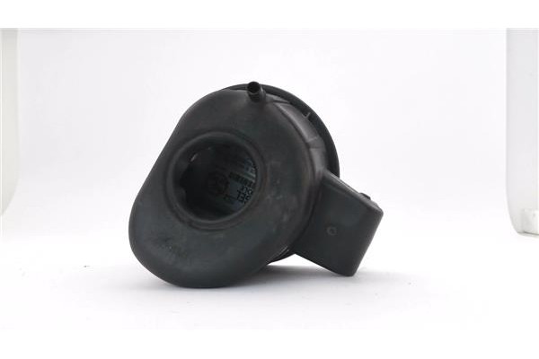 Recambio de tapa exterior combustible para seat altea xl (5p5) 2.0 freetrack 4x4 referencia OEM IAM 5P5809905  
