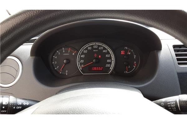 suzuki swift iii (sg) del año 2005
