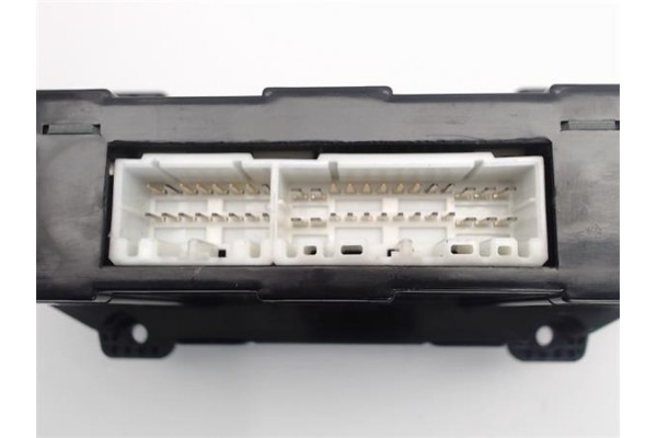 Recambio de mandos climatizador para kia sportage (km) referencia OEM IAM   