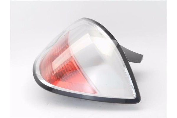 Recambio de piloto trasero derecho para opel astra h berlina 1.7 cdti referencia OEM IAM 24451837 865302 