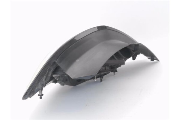 Recambio de piloto trasero derecho para opel astra h berlina 1.7 cdti referencia OEM IAM 24451837 865302 