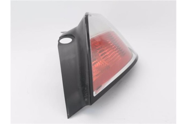 Recambio de piloto trasero derecho para opel astra h berlina 1.7 cdti referencia OEM IAM 24451837 865302 