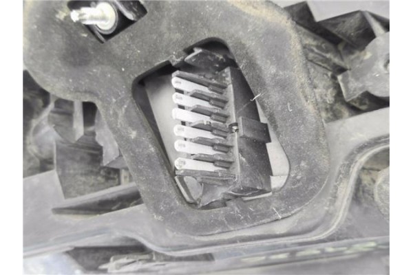 Recambio de piloto trasero derecho para opel astra h berlina 1.7 cdti referencia OEM IAM 24451837 865302 