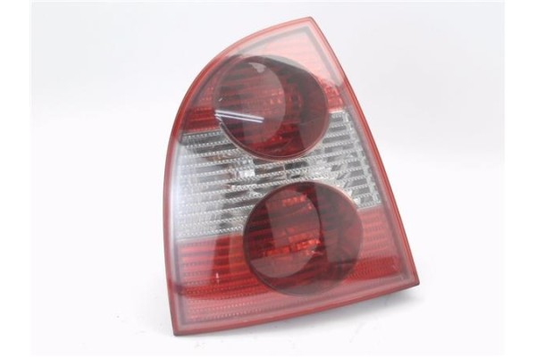 Recambio de piloto trasero izquierdo para volkswagen passat berlina (3b3) 1.9 tdi referencia OEM IAM 3B5945095AE  