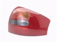 Recambio de piloto trasero derecho para audi a6 berlina (4b2) 2.8 referencia OEM IAM 084411943R  