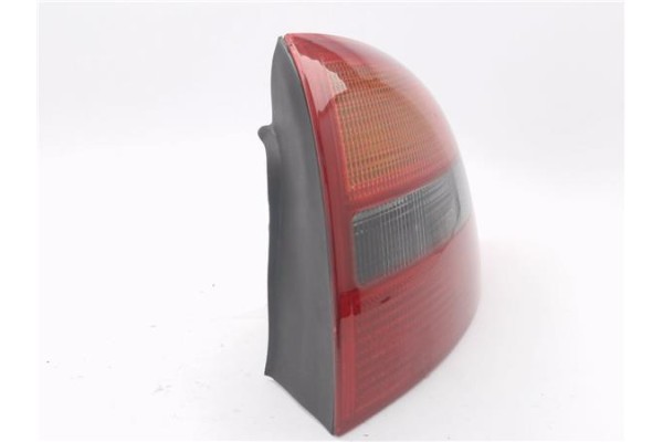 Recambio de piloto trasero derecho para audi a6 berlina (4b2) 2.8 referencia OEM IAM 084411943R  